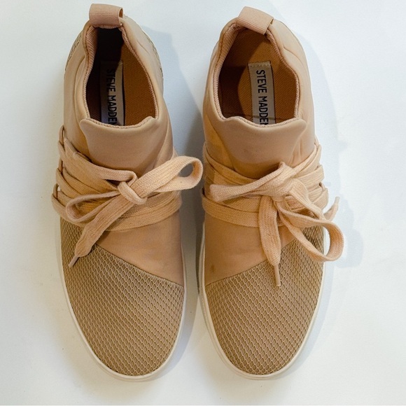 Steve Madden blush “Lancer” mesh lace up sneaker ❤️ - Picture 5 of 7